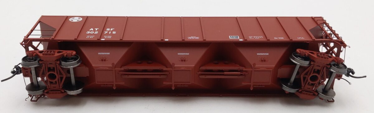 ExactRail EP-80194-5 HO Scale ATSF Helvetica PS-2CD 4427 Covered Hopper #302715 EX/Box