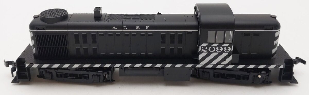 Kato 37-2501 HO Santa Fe Alco RS-2 Diesel Locomotive #2099 w/DCC LN/Box