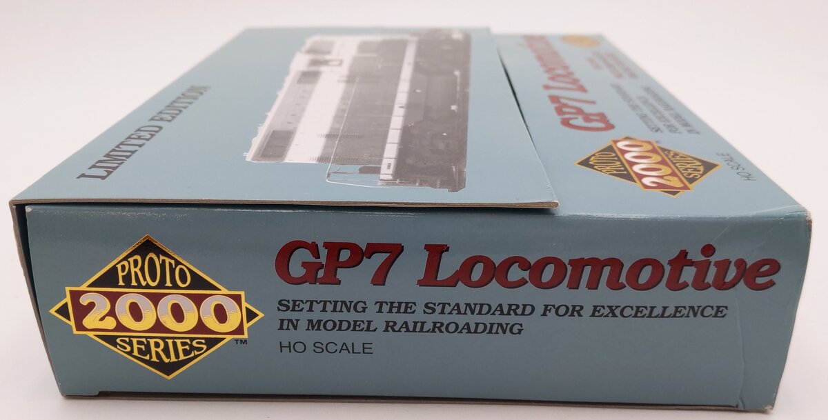 Proto 2000 23551 HO Scale Atchison, Topeka & Santa Fe EMD GP-7 Diesel #2678 LN/Box