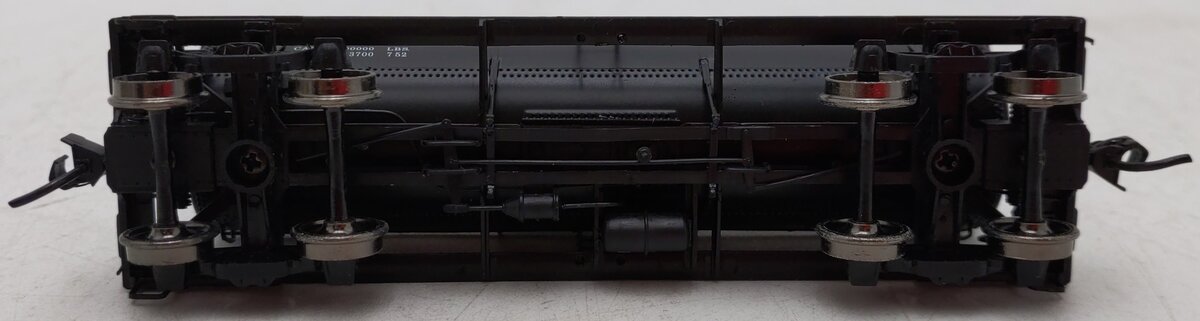 Proto 2000 8307 HO APCO 8000 Gallon Type 21 Riveted Side Tank Car #8307 EX/Box