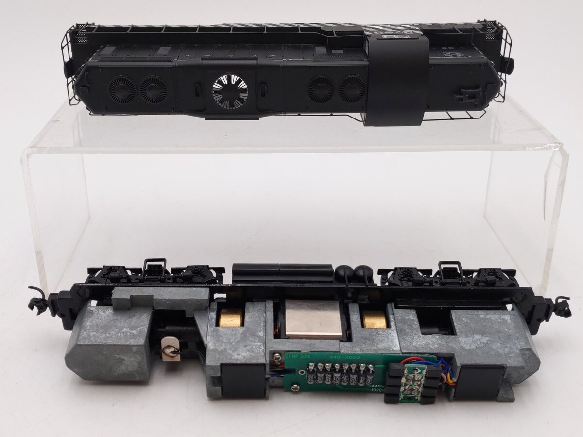 Proto 2000 23001 HO ATSF GP7 PhII Diesel Locomotive #2789 LN/Box