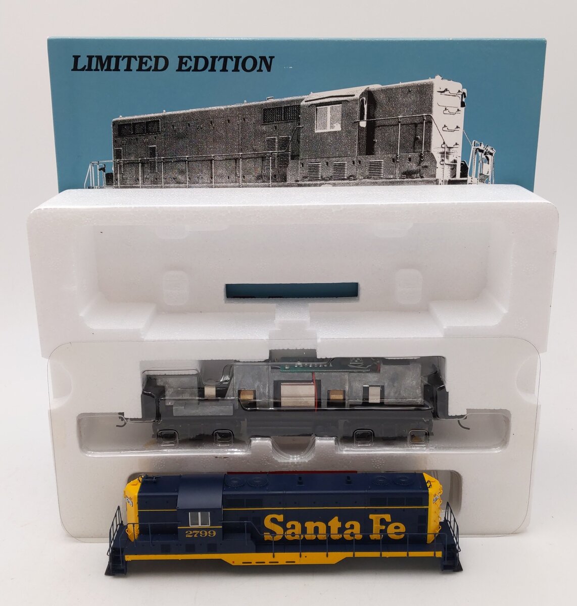 Proto 2000 23037 HO Scale Santa Fe GP9 Diesel #2799 NIB