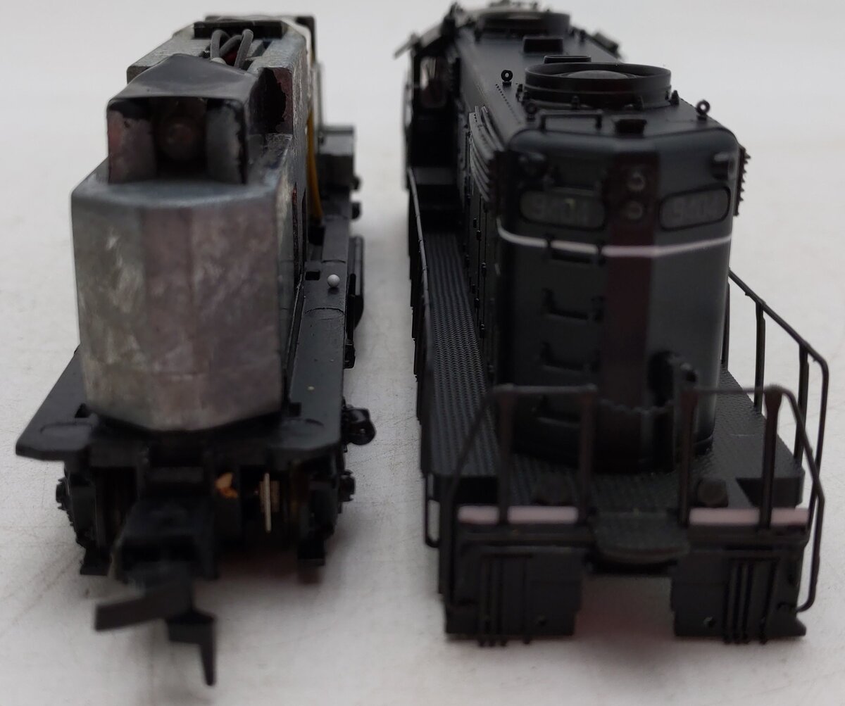 Proto 2000 8839 HO Illinois Central GP18 Diesel Locomotive #9404 EX/Box