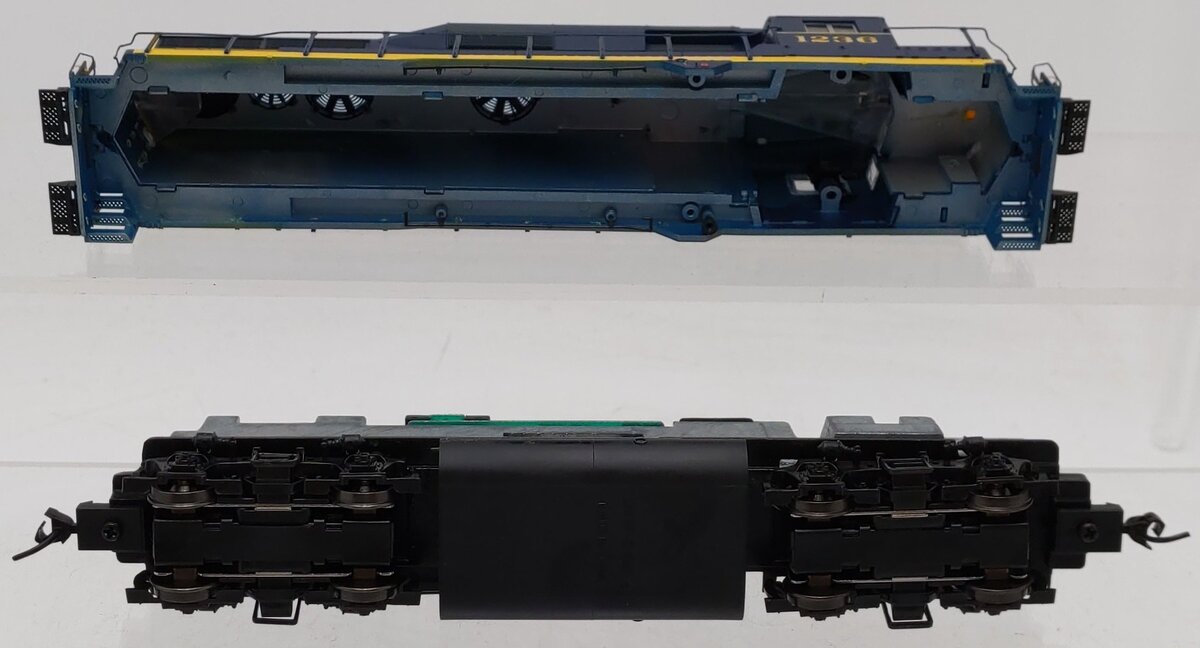 Proto 2000 23092 HO Santa Fe GP30 Locomotive #1236 EX/Box