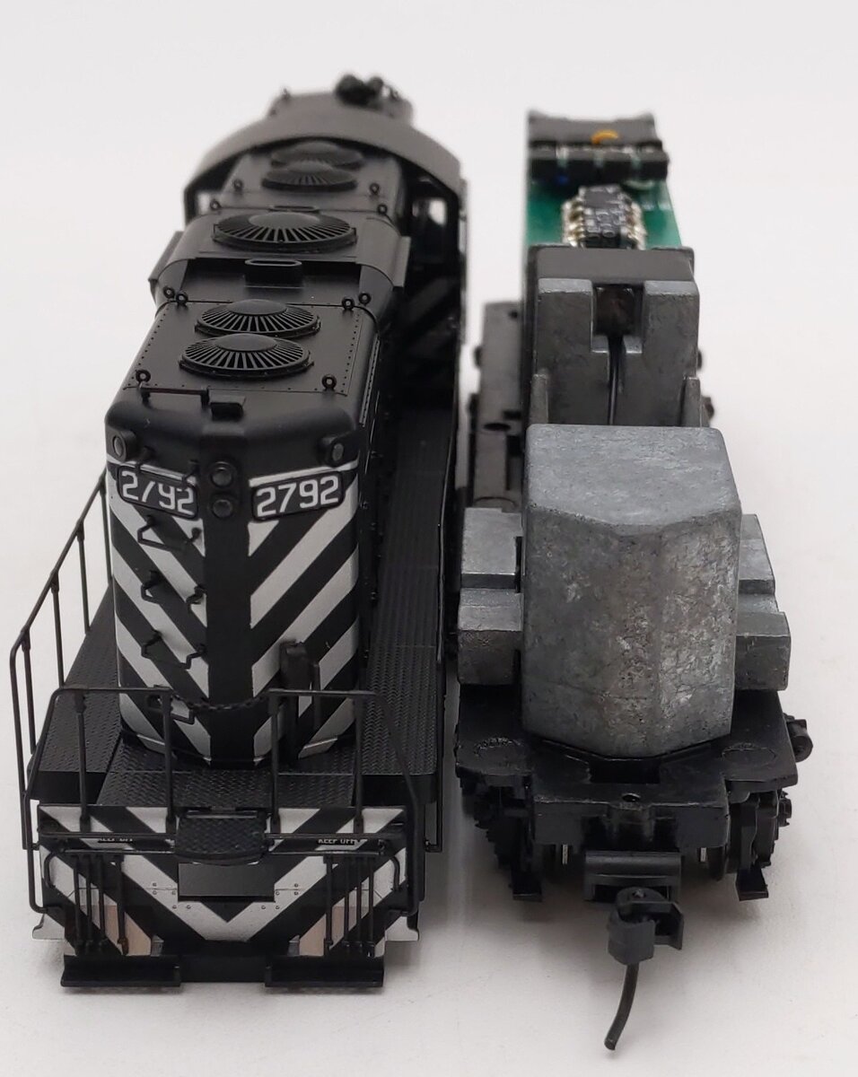 Proto 2000 23002 Life Like HO AT&SF GP7 Phase II Diesel Locomotive #2792 LN/Box