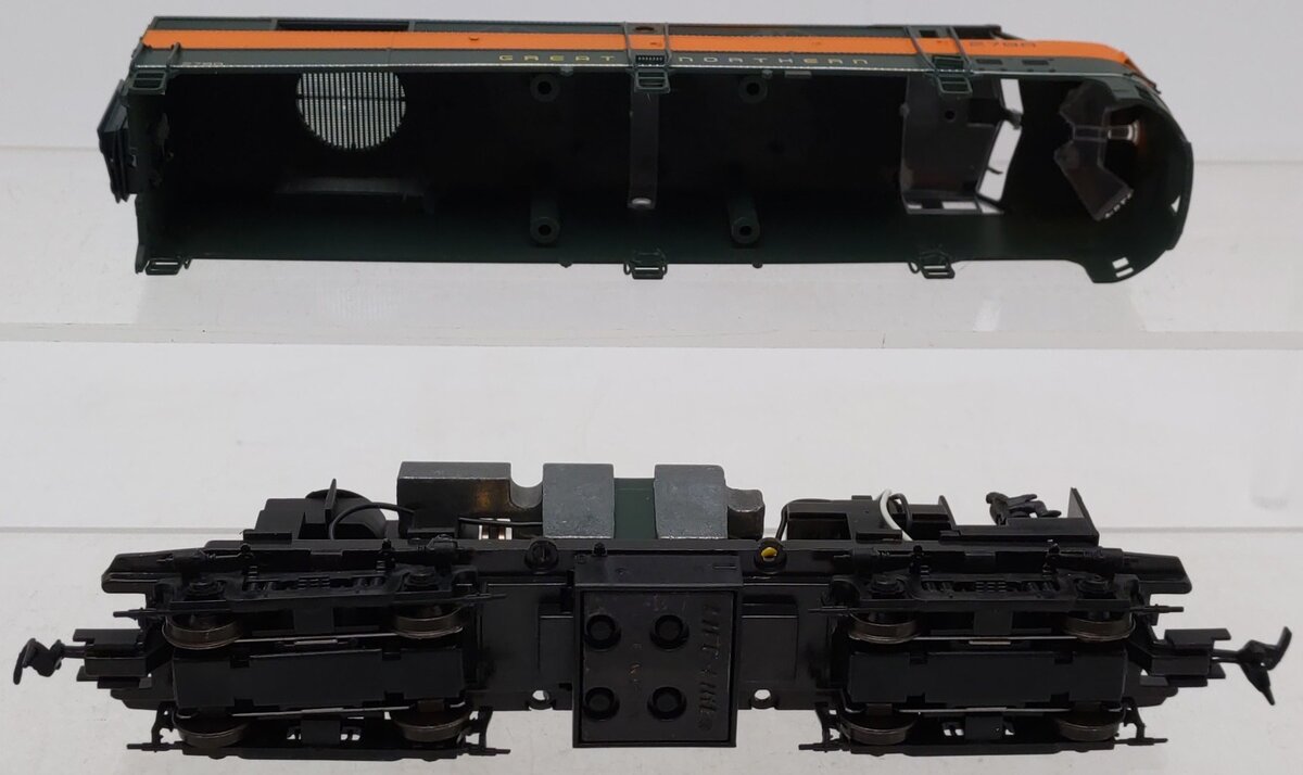 Proto 2000 8359 HO Scale Great Northern FA2 Diesel Locomotive #278A EX/Box