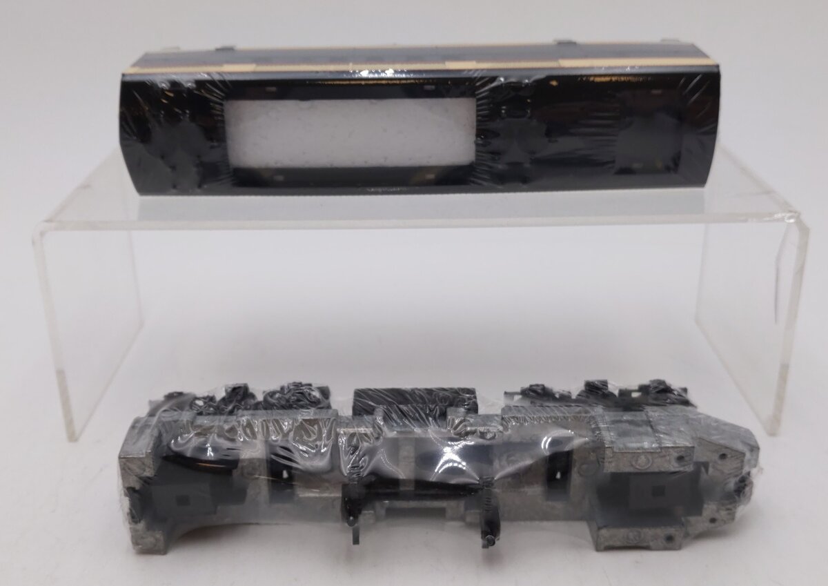 Stewart 5017 HO Santa Fe FTB Dummy Diesel Locomotive NIB