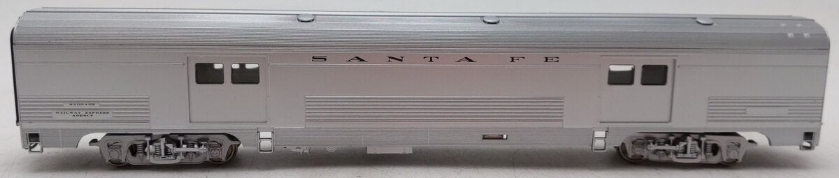 Walthers 932-6405 HO Santa Fe 73' Budd Streamlined Baggage Car EX/Box