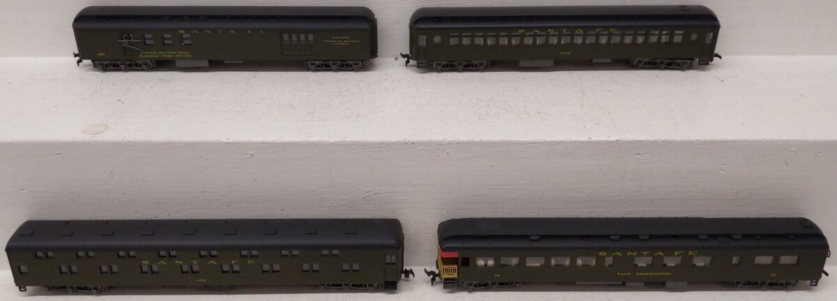 Rivarossi 6915 HO Santa Fe 4-Car Passenger Set (Set B) EX/Box