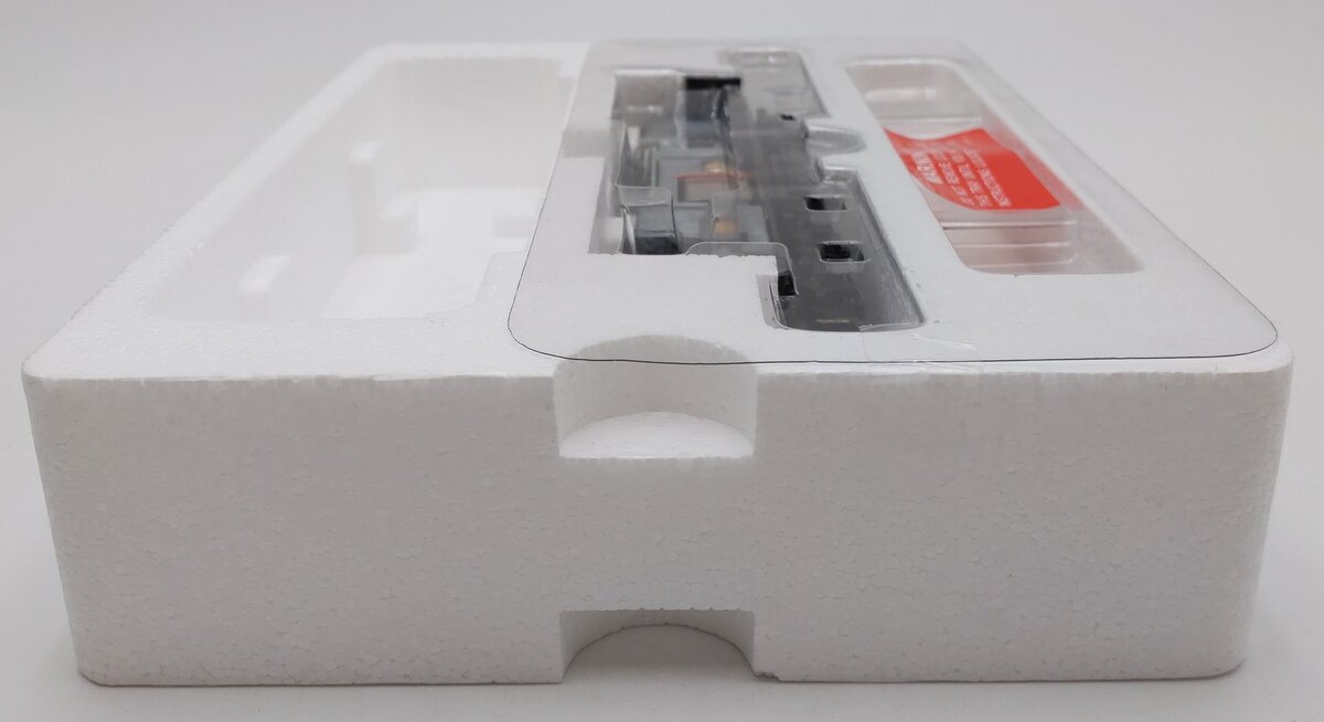 Proto 2000 23551 HO Scale Atchison, Topeka & Santa Fe EMD GP-7 Diesel #2678 LN/Box