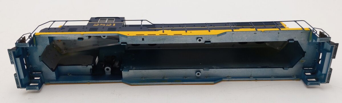 Proto 2000 23038 HO Scale AT&SF EMD GP7 Phase II Diesel Locomotive #2821 NIB