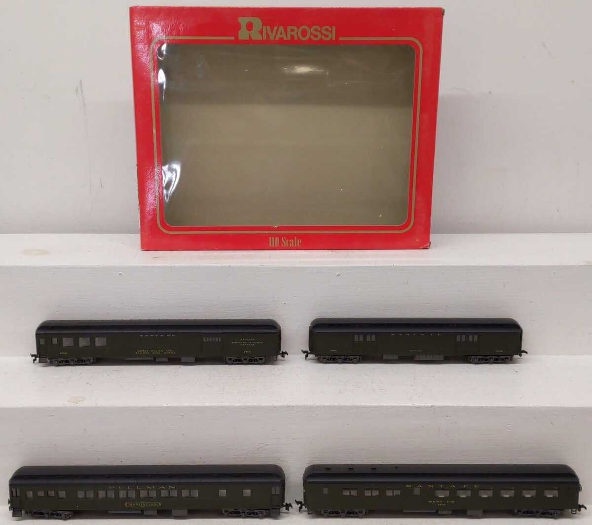 Rivarossi 6914 HO Santa Fe 4-Car Passenger Set (Set A) EX/Box
