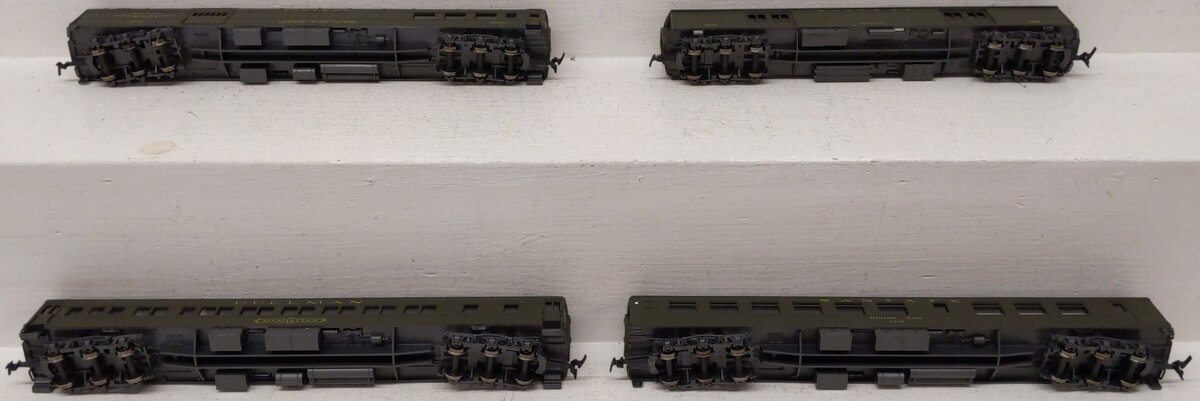 Rivarossi 6914 HO Santa Fe 4-Car Passenger Set (Set A) EX/Box