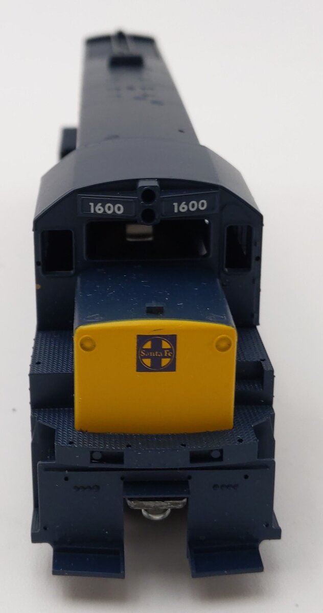 Stewart Hobbies, Inc 7110 HO Scale Santa Fe GE U25B Diesel Locomotive #1600 VG/Box