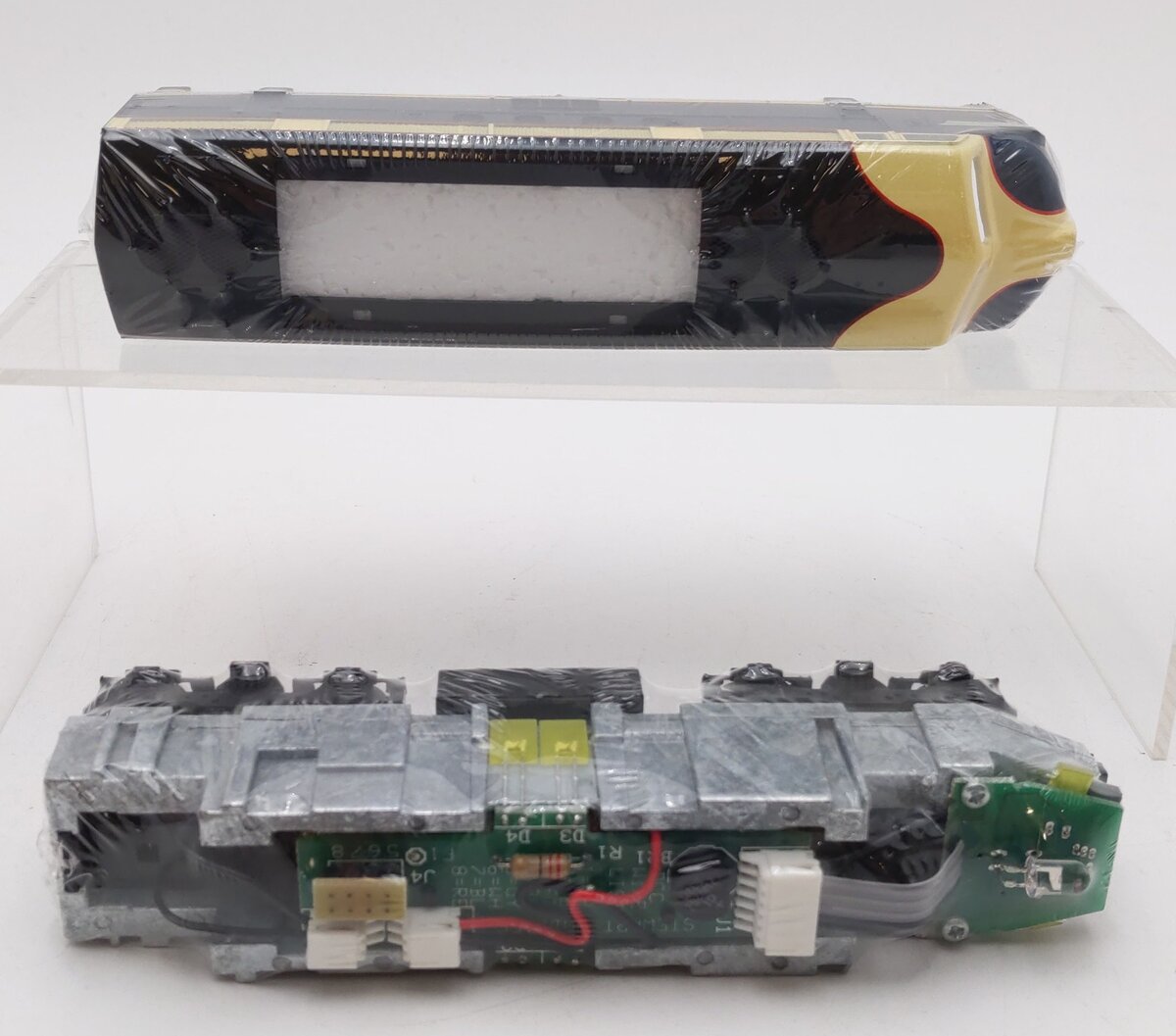 Stewart 5016 HO Santa Fe FTA Powered Diesel Locomotive NIB