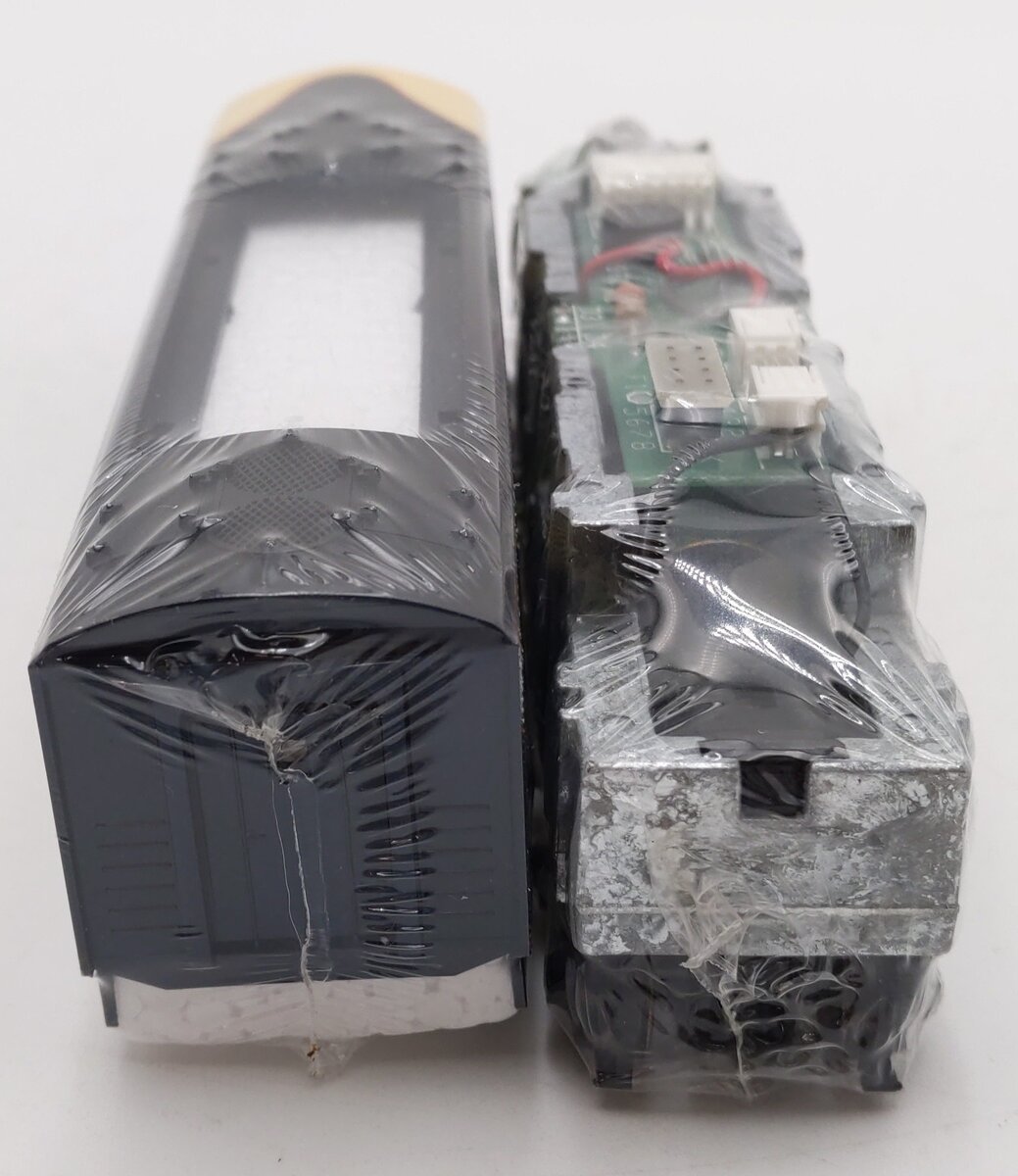 Stewart 5016 HO Santa Fe FTA Powered Diesel Locomotive NIB