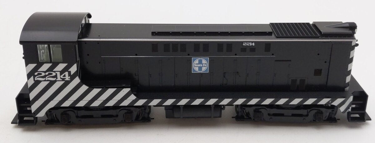 Stewart Hobbies 4707 HO Scale Santa Fe Diesel Locomotive #2214 LN/Box