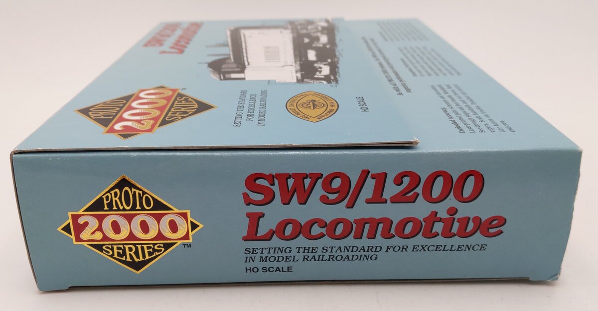 Proto 2000 8055 HO AT&SF SW9/1200 Locomotive #2431 NIB