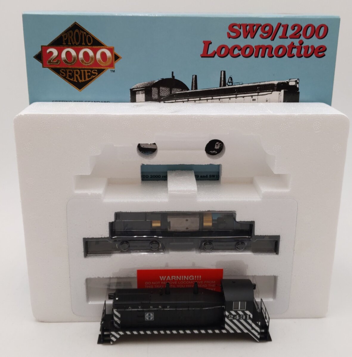 Proto 2000 8055 HO AT&SF SW9/1200 Locomotive #2431 NIB