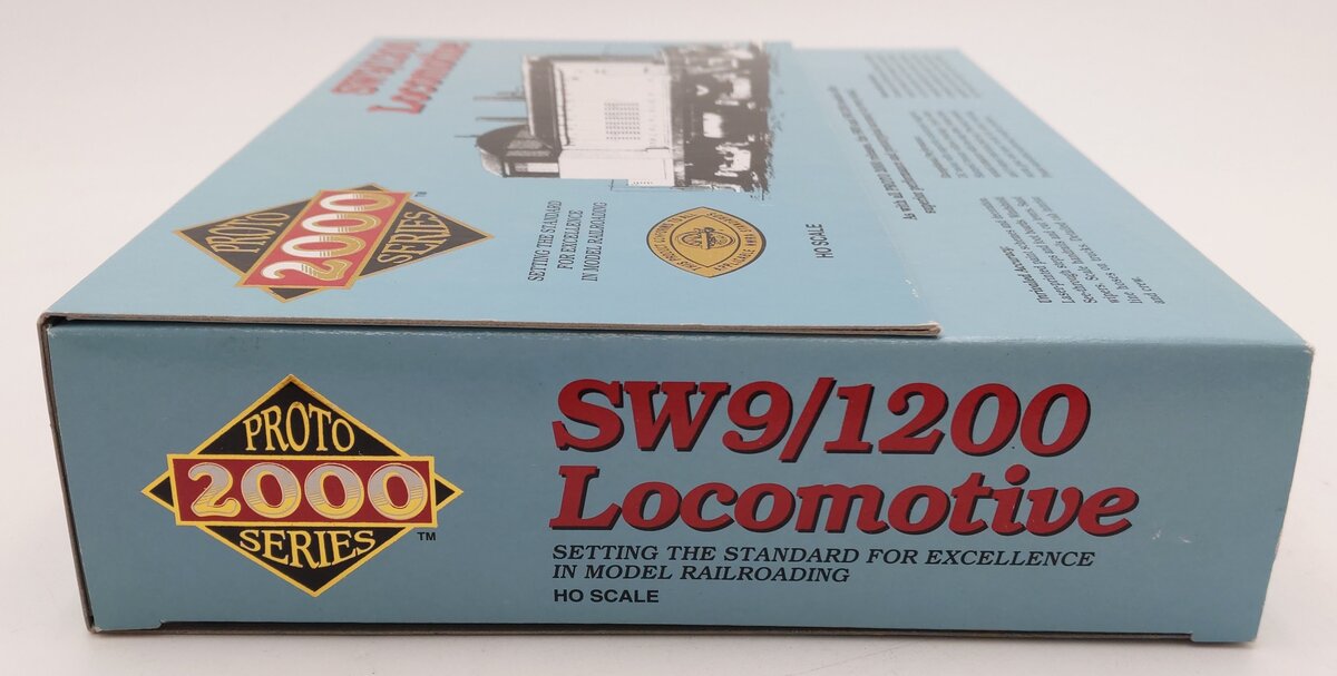 Proto 2000 8055 HO AT&SF SW9/1200 Locomotive #2431 NIB