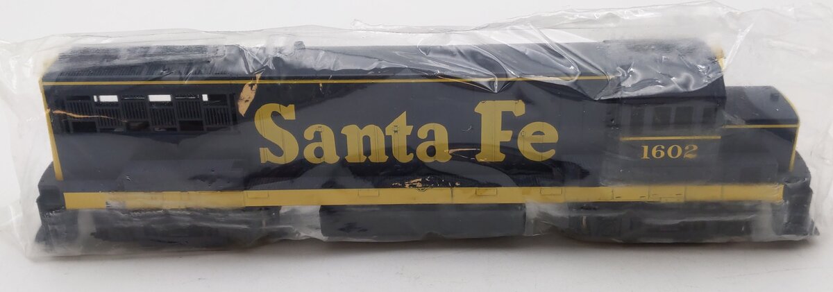 Stewart 7205 HO Santa Fe GE U25B Phase II Diesel Locomotive #1602 NIB