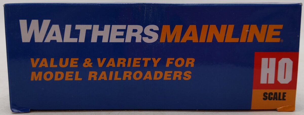 Walthers 910-10479 HO Santa Fe EMD GP9 PhII Diesel Locomotive Standard DC #733 LN/Box
