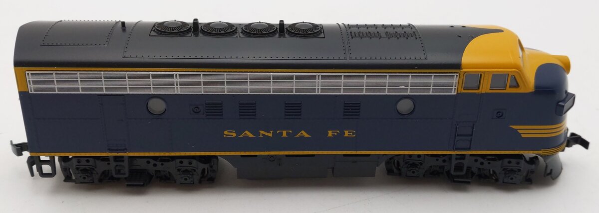 Stewart 8450 HO Santa Fe F3A Phase IV Powered Diesel Locomotive LN