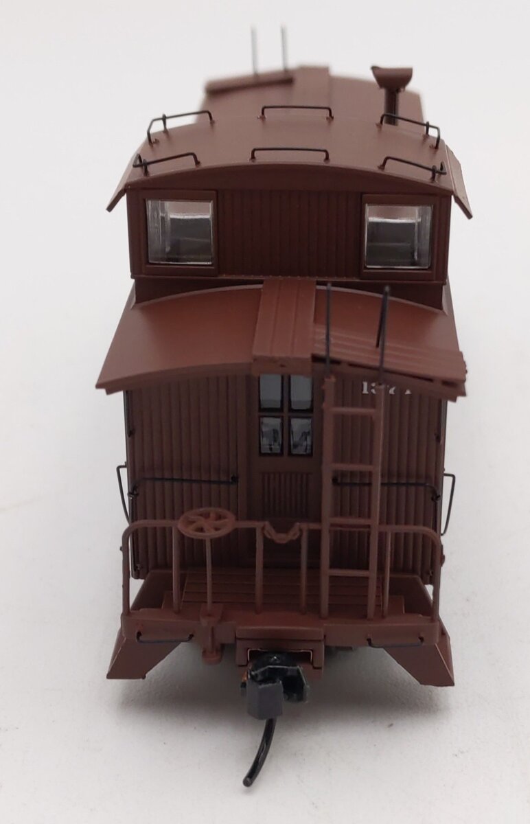 Walthers 920-103206 HO Santa Fe 30' 1300-Series Wood Caboose #1371