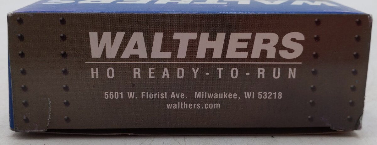 Walthers 932-10402 Santa Fe Pullman Heavyweight 6-3 Sleeper (Plan #3523C) EX/Box