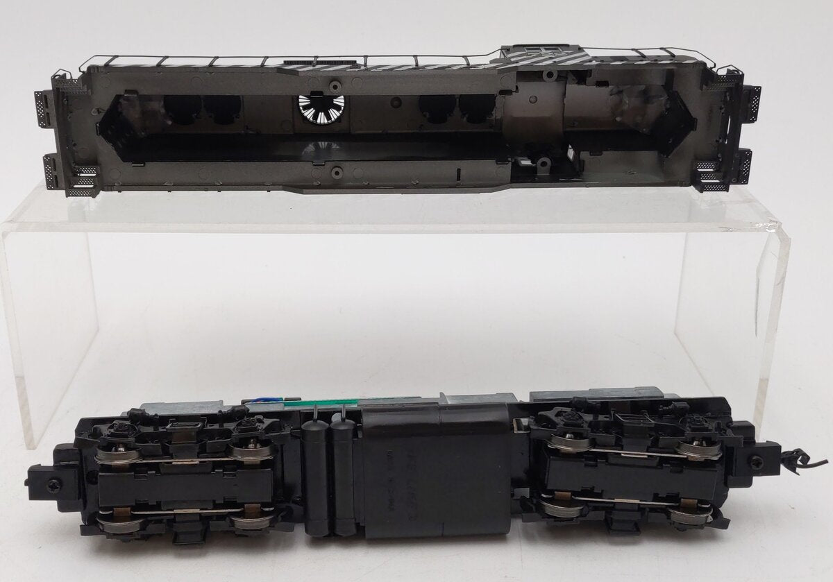 Proto 2000 23601 HO AT&SF GP9 Diesel Locomotive #722 VG/Box