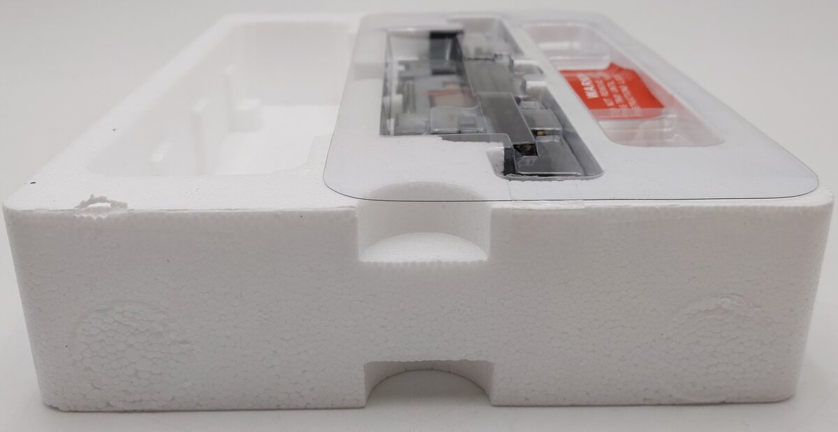 Proto 2000 23092 HO Santa Fe GP30 Locomotive #1236 LN/Box