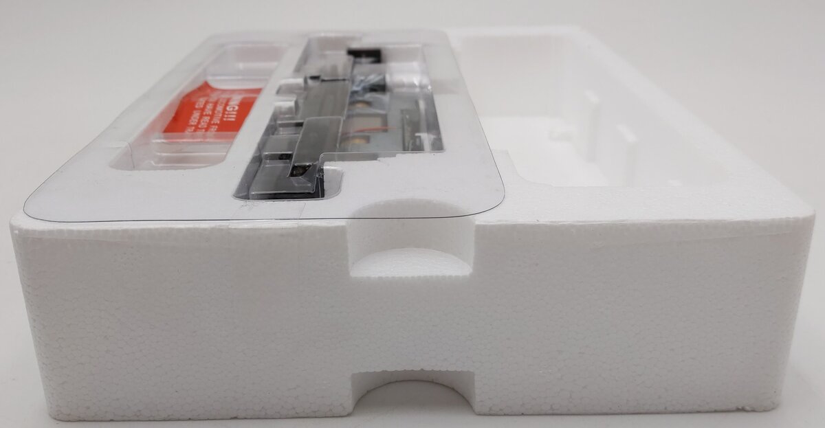 Proto 2000 23092 HO Santa Fe GP30 Locomotive #1236 LN/Box