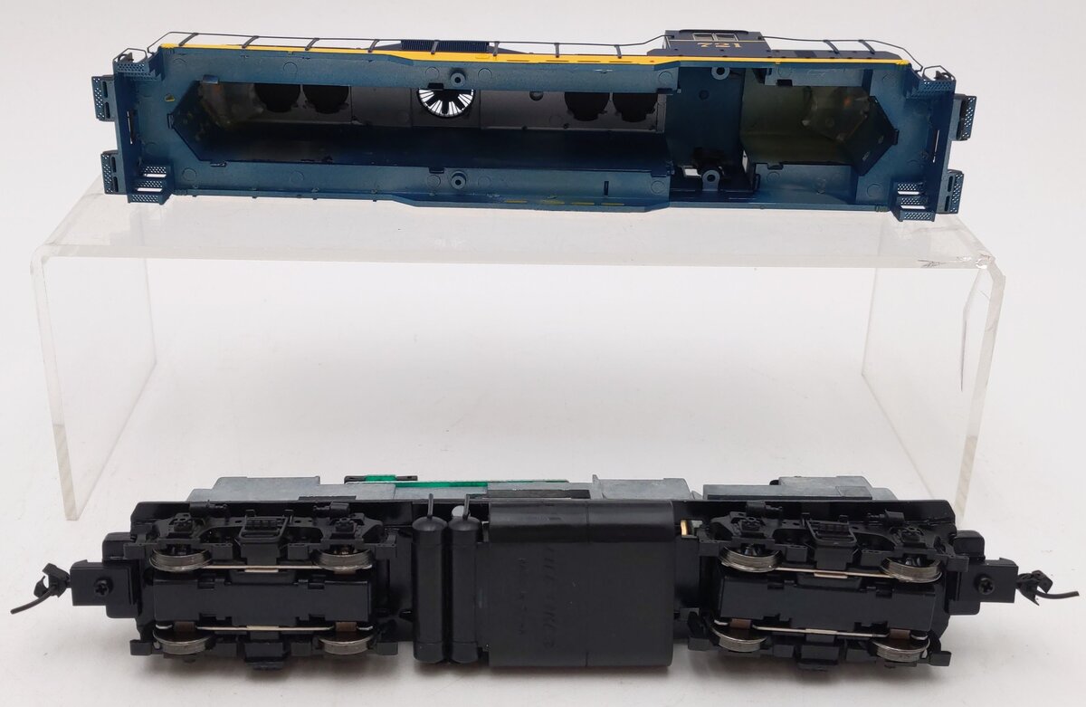 Proto 2000 23696 HO Scale Santa Fe GP9 Diesel Locomotive #721 EX/Box