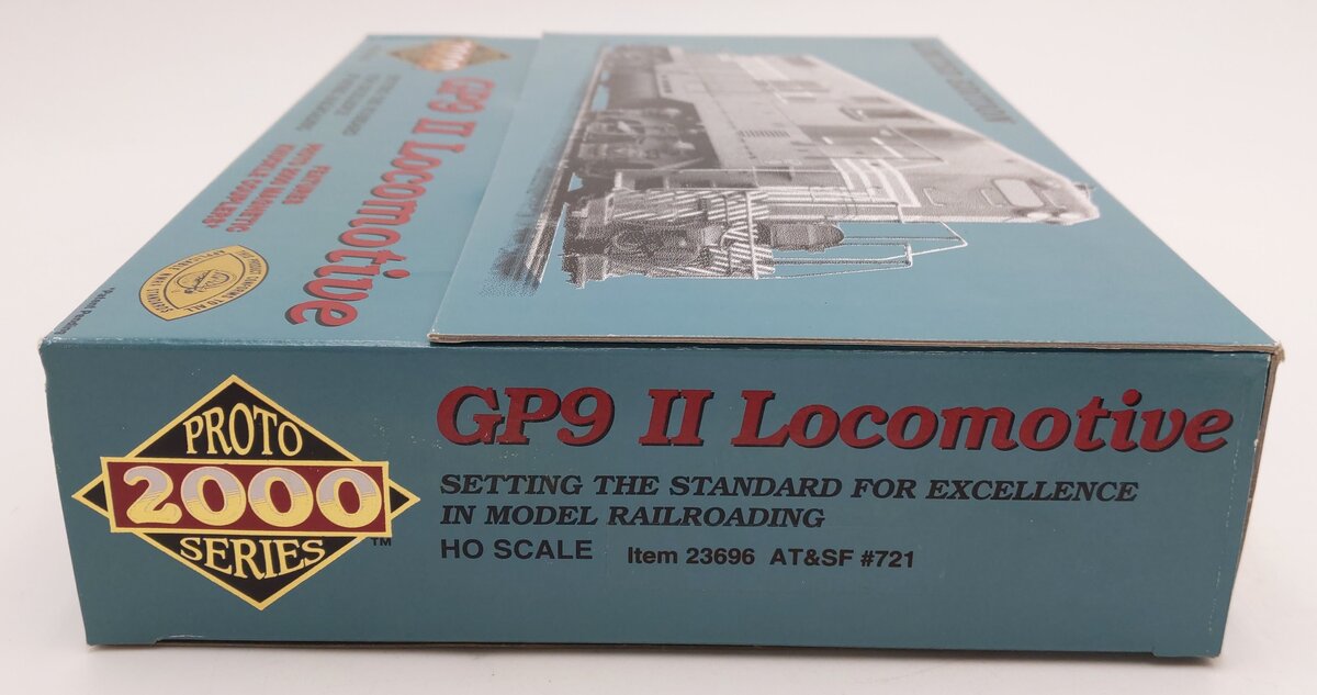 Proto 2000 23696 HO Scale Santa Fe GP9 Diesel Locomotive #721 NIB