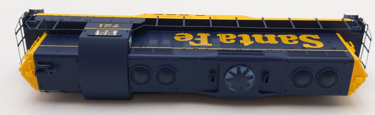 Proto 2000 23696 HO Scale Santa Fe GP9 Diesel Locomotive #721 NIB