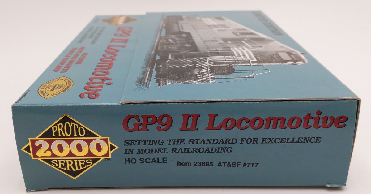 Proto 2000 23695 HO Scale Santa Fe ATSF GP9 II Diesel Locomotive #717 NIB