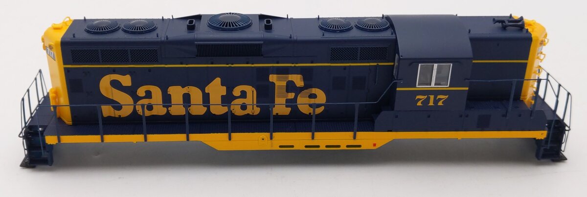 Proto 2000 23695 HO Scale Santa Fe ATSF GP9 II Diesel Locomotive #717 NIB