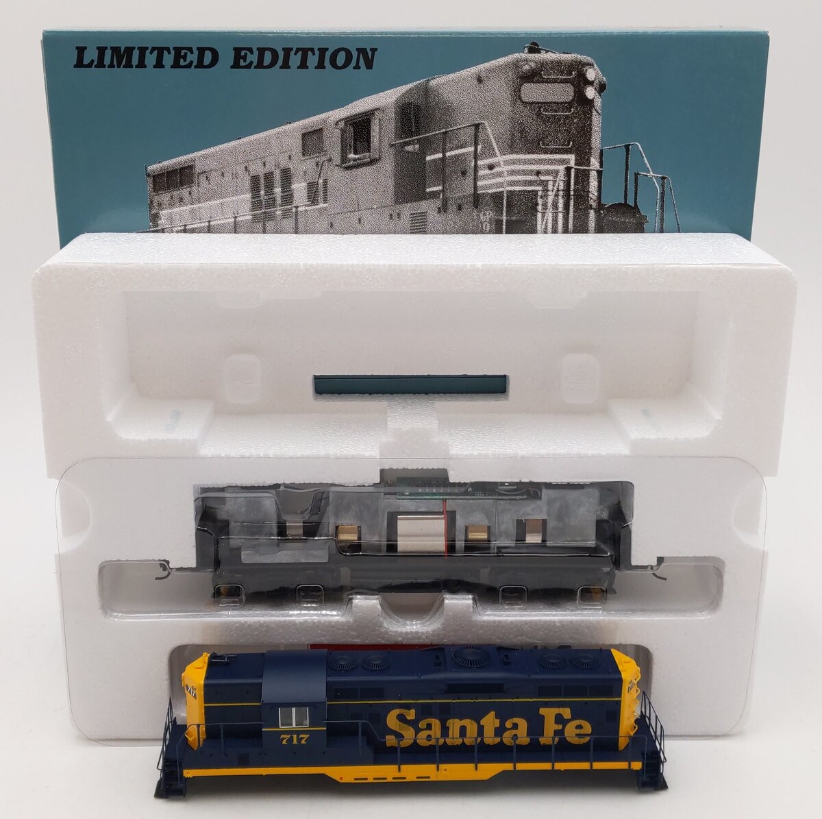 Proto 2000 23695 HO Scale Santa Fe ATSF GP9 II Diesel Locomotive #717 NIB