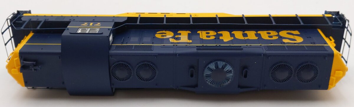 Proto 2000 23695 HO Scale Santa Fe ATSF GP9 II Diesel Locomotive #717 NIB