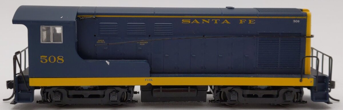 Walthers 932-1325 HO Scale Santa Fe Powered Diesel Locomotive #508 MT/Box