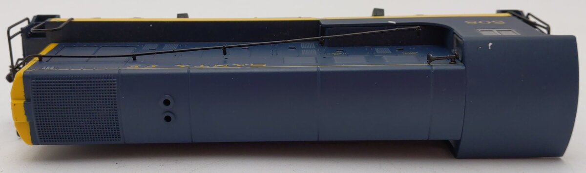 Walthers 932-1325 HO Scale Santa Fe Powered Diesel Locomotive #508 MT/Box