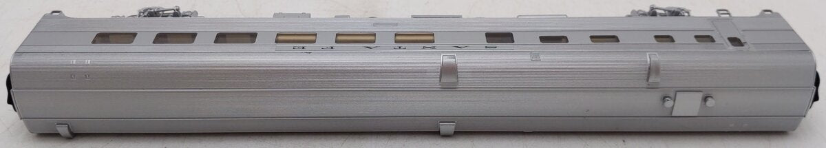 Walthers 932-6325 HO Scale Santa Fe 85' Budd Grill Diner Car EX/Box