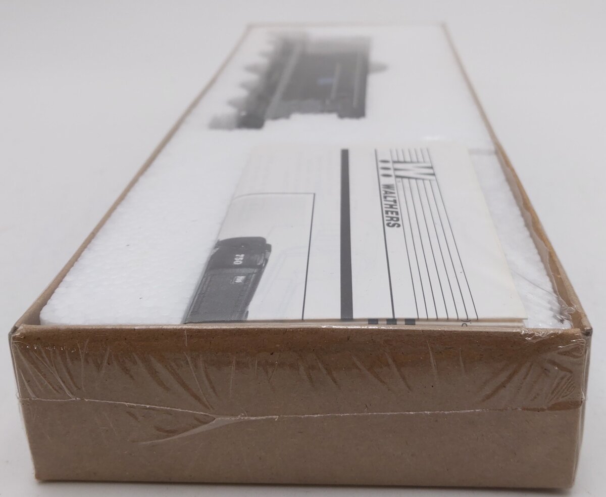 Walthers 932-1305 HO Scale AT&SF Fairbanks-Morse H12-44 Diesel Locomotive #503 NIB