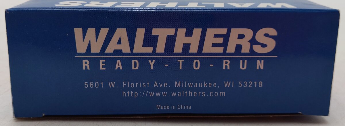 Walthers 932-6722 HO Santa Fe Pullman-Standard 6-6-4 Sleeper Car EX/Box