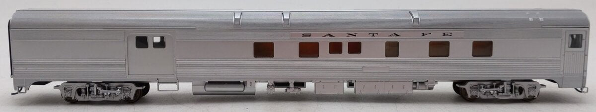 Walthers 932-6465 HO Scale Santa Fe 85' Budd Baggage Dormitory Car EX/Box