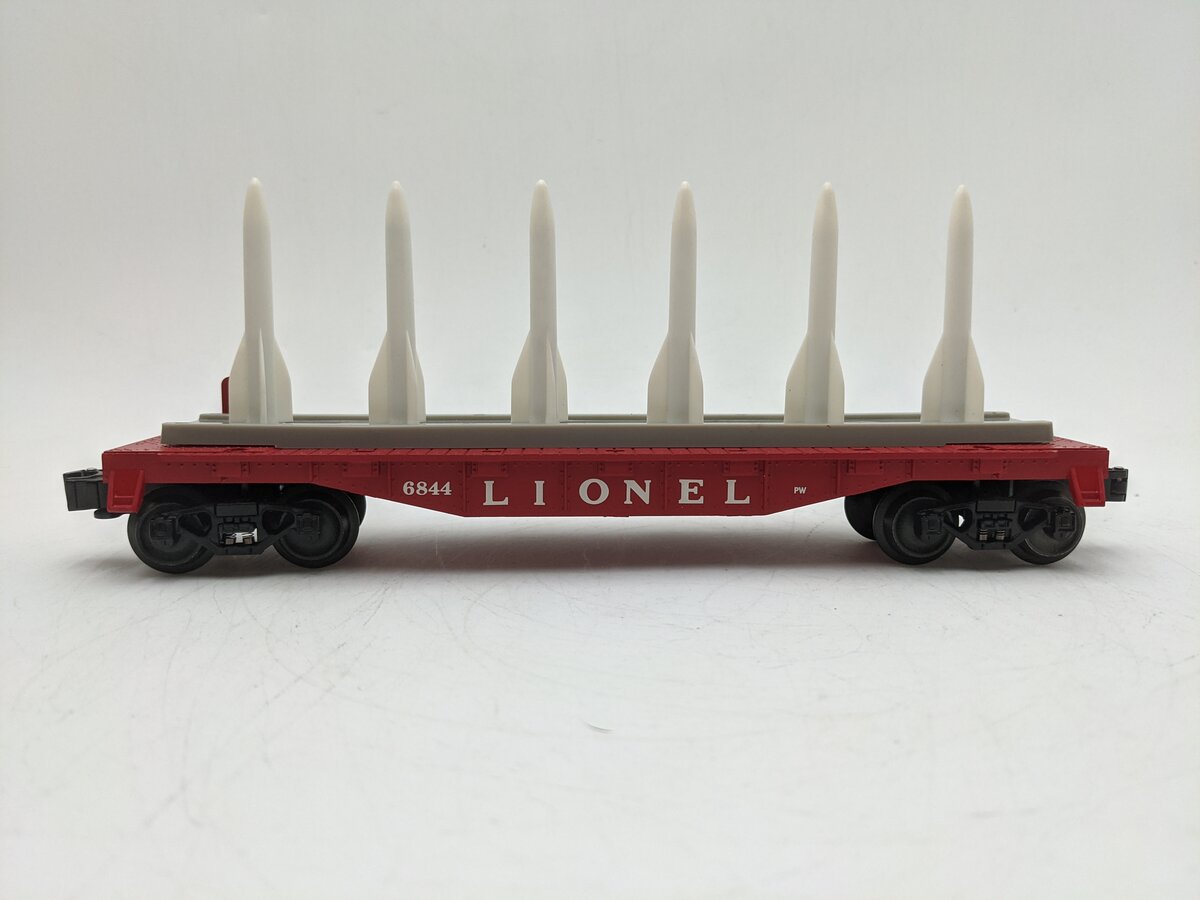 Lionel 6-39458 O Gauge PWC Red Flatcar #6844 with 6 Missiles EX/Box