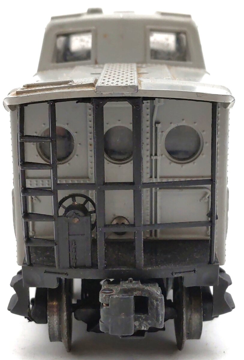 Lionel 6417-50 Vintage O Gray Lehigh Valley Porthole Caboose VG