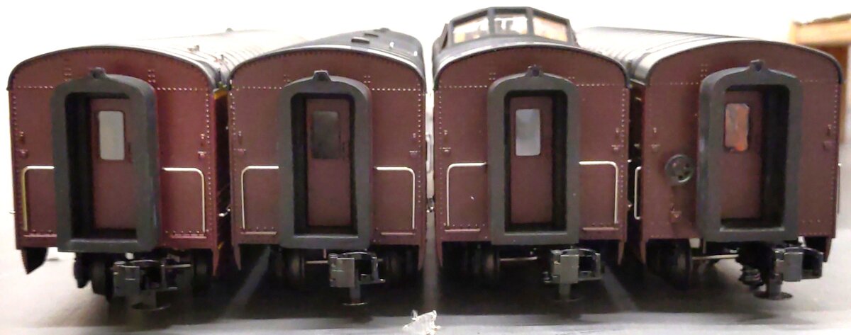 MTH 30-67061 O Norfolk & Western 60' Steamlined ABS Passenger Car Set (Set of 4) LN/Box