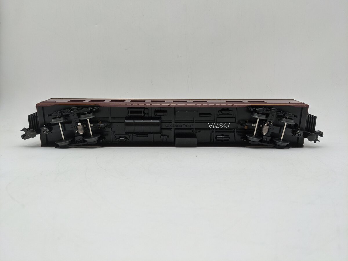 MTH 30-67269 O Gauge Norfolk & Western  60' Streamlined Passenger Car #491 EX