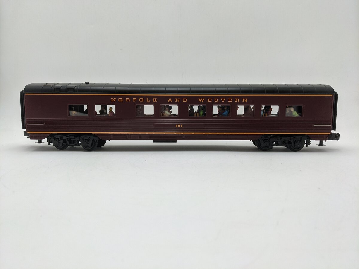 MTH 30-67269 O Gauge Norfolk & Western  60' Streamlined Passenger Car #491 EX
